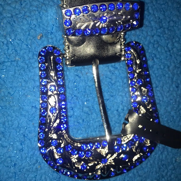 NWT Blue Jewel Belt Buckle and Belt - Picture 2 of 4